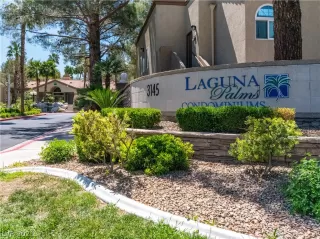 Photo #2: 2288262 Listing