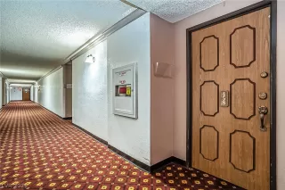 Photo #1: 2288290 Listing