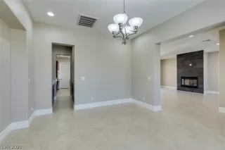 Photo #4: 2288296 Listing 