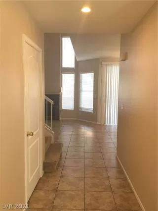 Photo #4: 2288306 Listing 