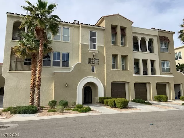 MLS: 2288309 Condo For Sale