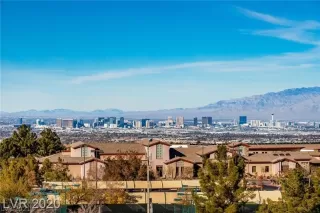 Photo #4: 2288309 Listing 