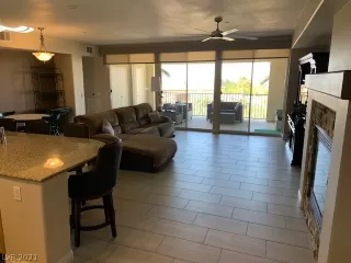 Photo #5: 2288309 Listing 