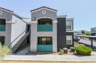 Photo #2: 2288437 Listing