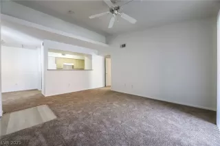 Photo #4: 2288437 Listing