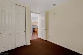 Photo #3: 2288523 Listing 