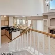 Photo #1: 2288566 Listing