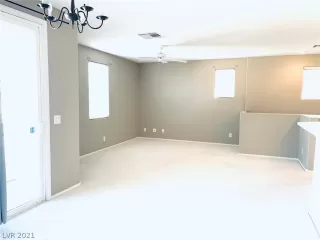 Photo #2: 2288569 Listing 