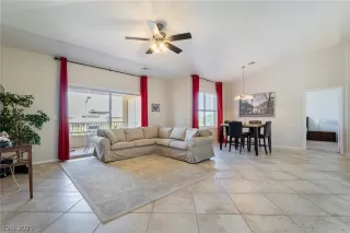 Photo #1: 2288583 Listing 