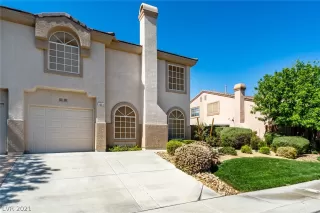 Photo #2: 2288619 Listing