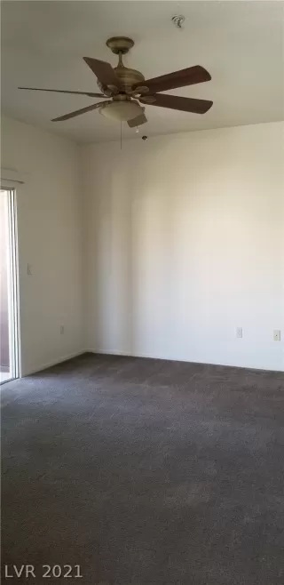 Photo #3: 2288659 Listing 