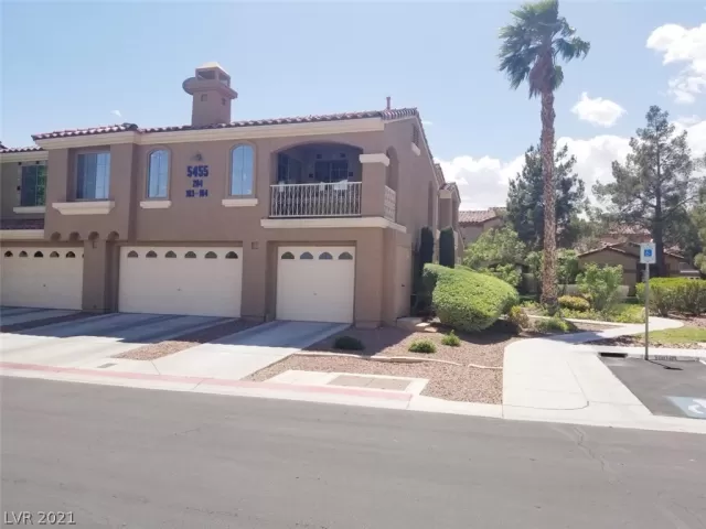 MLS: 2288694 Condo For Sale