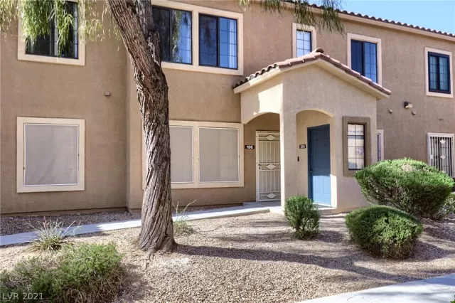 MLS: 2288725 Condo For Sale