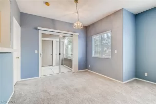 Photo #5: 2288735 Listing 