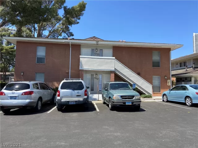 MLS: 2288739 Condo For Sale