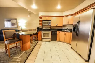 Photo #1: 2288746 Listing 