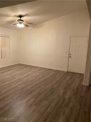 Photo #2: 2288747 Listing 