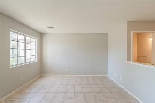 Photo #2: 2288754 Listing