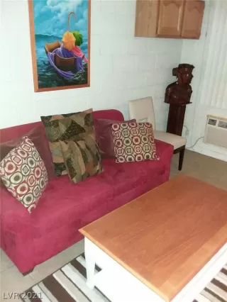 Photo #6: 2288755 Listing 