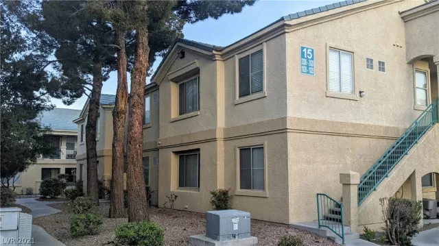 MLS: 2288783 Condo For Sale