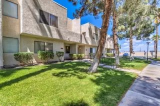 Photo #2: 2288828 Listing 