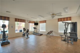 Photo #1: 2288895 Listing