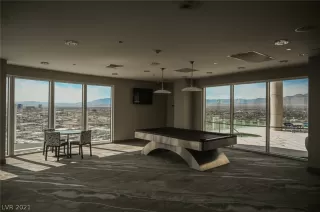 Photo #5: 2288907 Listing 