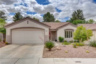 Photo #1: 2288939 Listing