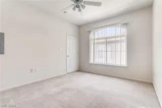 Photo #5: 2288989 Listing 