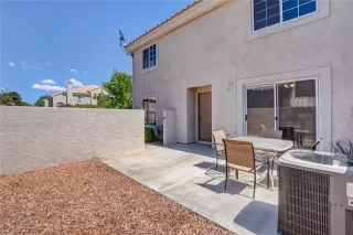 Photo #4: 2289009 Listing 