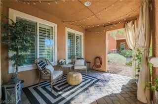 Photo #4: 2289012 Listing