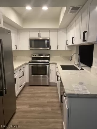 Photo #3: 2289027 Listing 