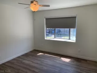 Photo #4: 2289027 Listing 