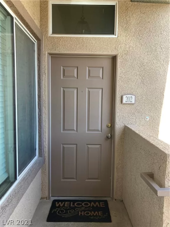 MLS: 2289028 Condo For Sale