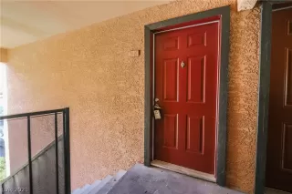 Photo #2: 2289042 Listing 