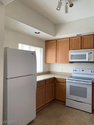 Photo #4: 2289059 Listing 