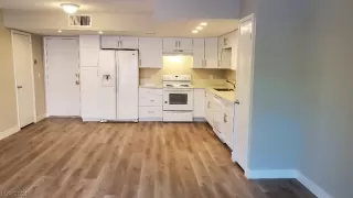 Photo #2: 2289065 Listing