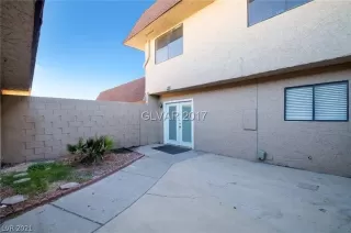 Photo #6: 2289129 Listing 