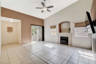 Photo #2: 2289175 Listing