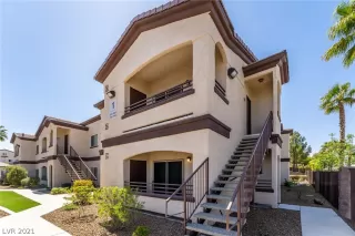 Photo #2: 2289185 Listing
