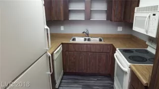 Photo #4: 2289214 Listing 