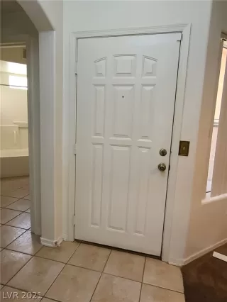 Photo #1: 2289263 Listing 