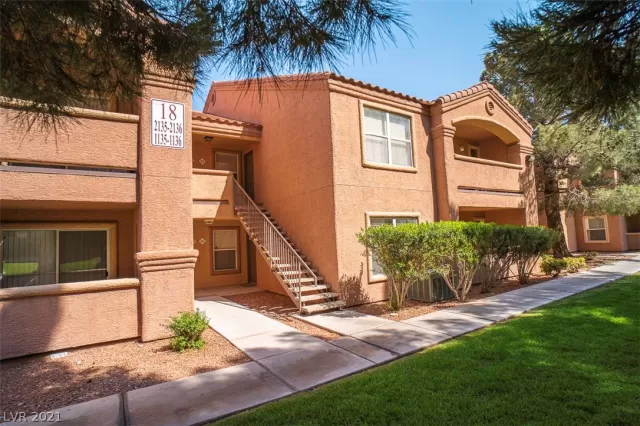 MLS: 2289272 Condo For Sale