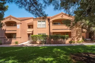 Photo #2: 2289272 Listing