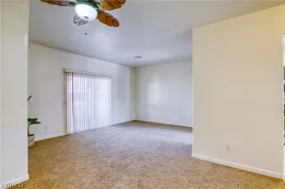 Photo #6: 2289344 Listing