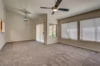 Photo #5: 2289437 Listing 