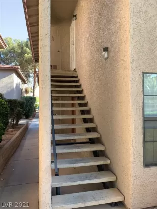 Photo #1: 2289444 Listing 