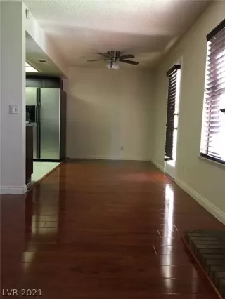 Photo #5: 2289444 Listing 