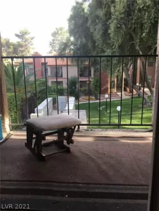 Photo #6: 2289444 Listing 