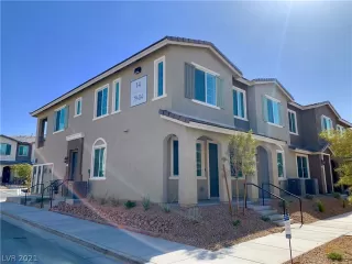 Photo #2: 2289478 Listing 